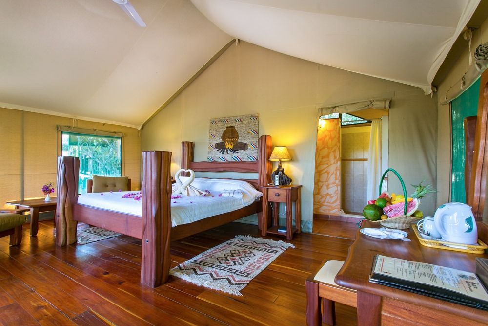 Luxury lodge setting for a week-long safari