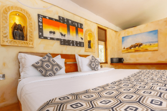 Romantic luxury safari setup for couples
